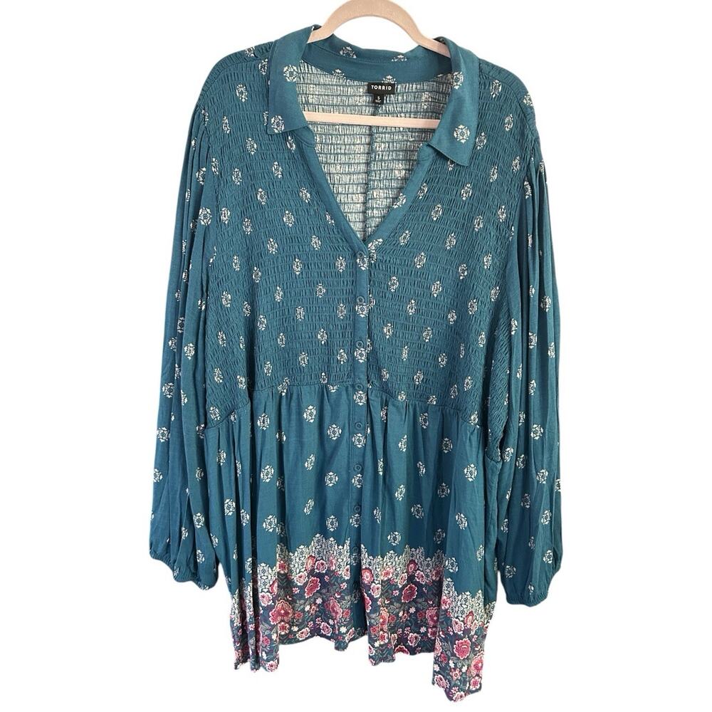 Torrid 5X 28 Teal Floral Smocked Babydoll Tunic Blouse Button Front Boho
